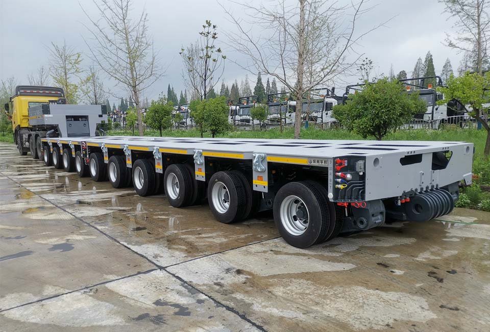 Goldhofer Model Hydraulic Modular Trailer HIPOTRUK