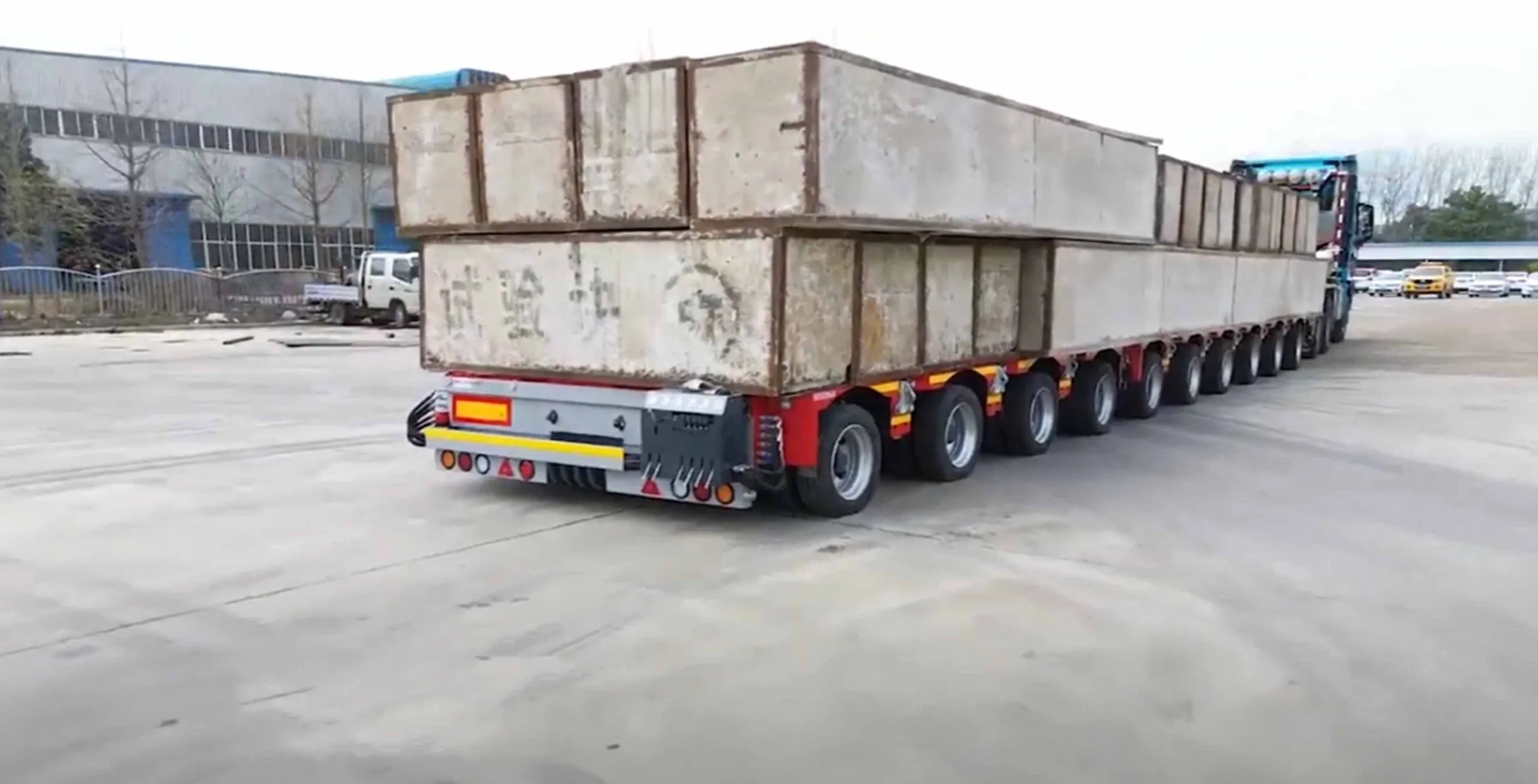 HIPOTRUK Hydraulic Modular Trailer Loading Test before delivery
